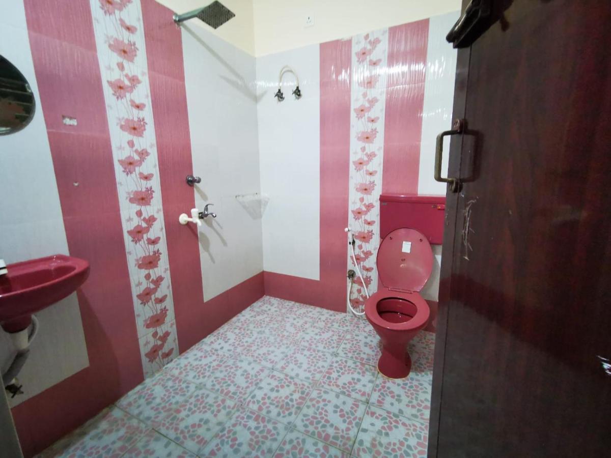 J2 Home Stay - Luxury Homes With Caravan Services Thiruvananthapuram Exterior photo